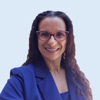 Luciana Soares Email & Phone Number