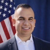 Oscar Santos Email & Phone Number