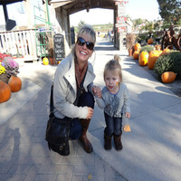 Oconomowoc Area School District Employee Dawn Antczak's profile photo