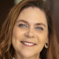 Liz Pierce Email