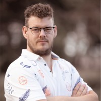 Michael Schömaker Email