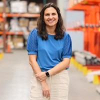 Gap Wireless Employee Jenn Viklund's profile photo