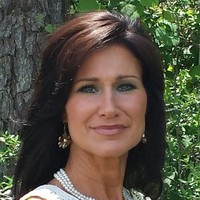 Lisa Smith Email & Phone Number