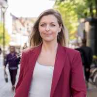 Anne Dyrehauge Email
