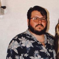 Zachary Andrews Email