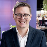 24i Employee Daniel Evlashkov's profile photo