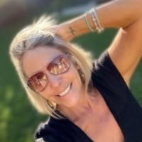 Jenith Mishne Email & Phone Number