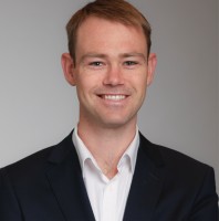 Nicholas Farrell Email