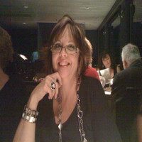 Flooring Surfaces Employee Robin Williams's profile photo