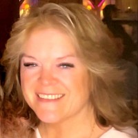 HR Knowledge Employee Elizabeth Sheahan's profile photo