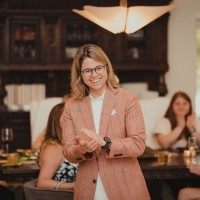 Carly Klein Email & Phone Number