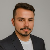 Andre Siqueira Email & Phone Number