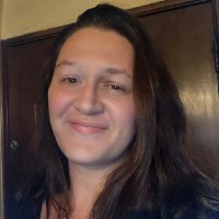 Daniela Sinhorini Email