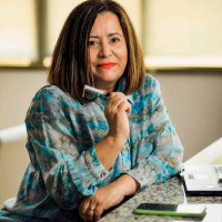 Lucia Paiva Email & Phone Number