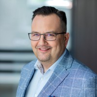 Marek Bednarz Email & Phone Number