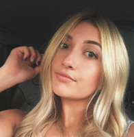 Alpha Epsilon Phi Employee Julia Chanice's profile photo