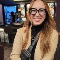 Sanam Farahi