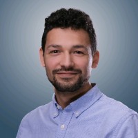 Luiz Hefti Email