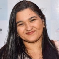 Gabriela Batista Email