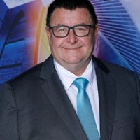 Douglas Hunt Email