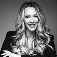 Kayla Ellsworth's profile photo