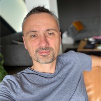 Lionel Galut Email