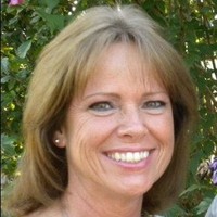 Wanda Daniels Email & Phone Number