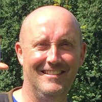 Stephen Ayres Email