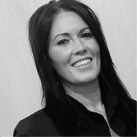 Faye Nixon Email & Phone Number