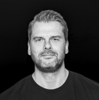 Steffen Ricken Email