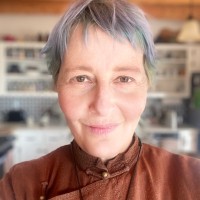 Anné Klint Email