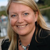 Paula Warburton Email