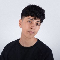 Paper Crowns Employee Massimiliano Cavaterra's profile photo