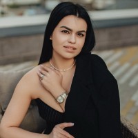Olena Buchkaryk Email
