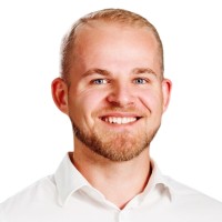 Dominik Vylet Email