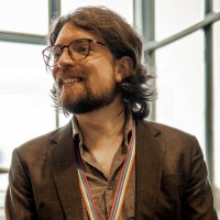 Bjørn Kvernstuen Email