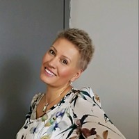 Sanela Selimović Email