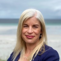 Clare Chapman Email