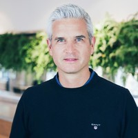 Johan Lindén Email