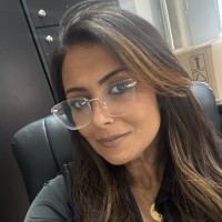 Vanessa Dias Email