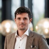 Hans Wagner Email & Phone Number