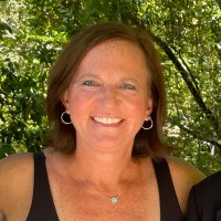 Sandy Huser Email & Phone Number