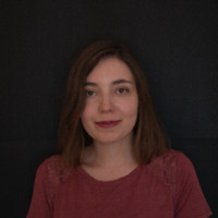 Célia de Leiris Email