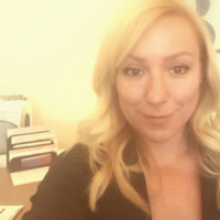 Kelli W Email & Phone Number