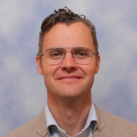 Bas Janssen Email