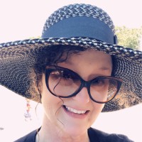 Laura Smyth Email & Phone Number