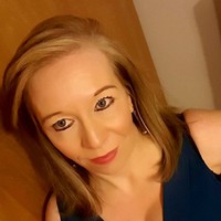 Lloyds Banking Group Employee Julie Pollard's profile photo