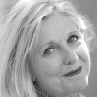 Carina Dautzenberg Email