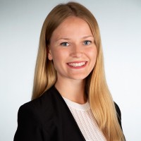 Lena Stauß Email