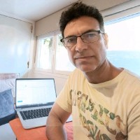 Santos Rascón Herrero Email